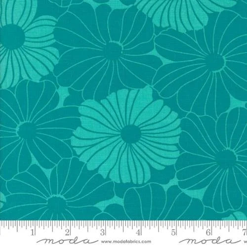 Color Crush quilting fabric 10880 16 in aqua palette