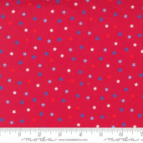 Holiday Essentials Americana quilting fabric 20765 12 in red and pink palette