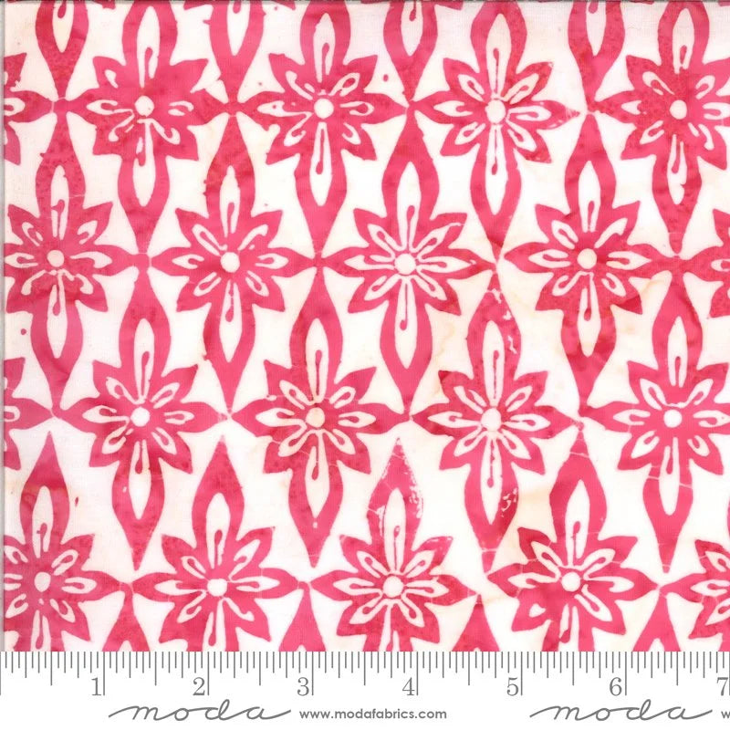 Batiks quilting fabric 27310 51 in pink and red palette with white accents