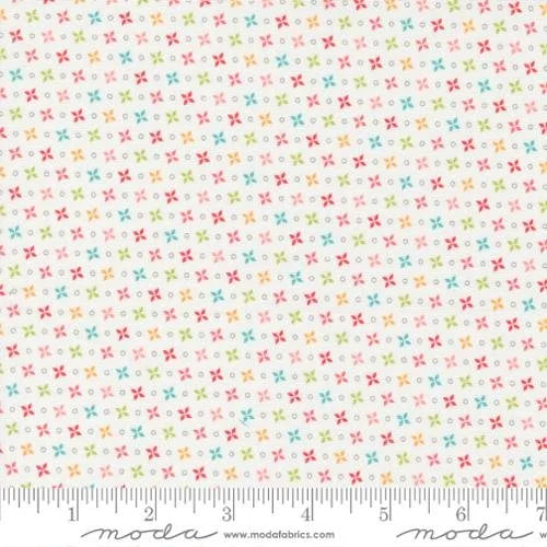 Strawberry Lemonade quilting fabric 37675 11 in white and pink palette with cream accents