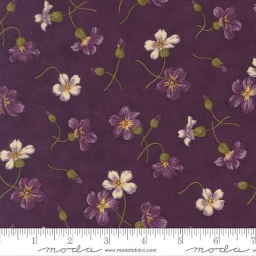 Collections Essence quilting fabric 46271 13 in mauve and burgundy palette