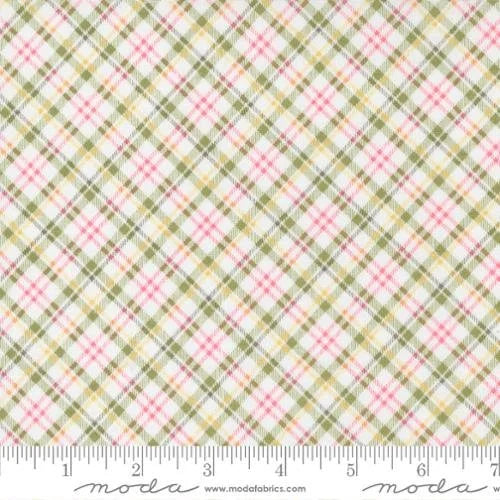 Renew quilting fabric 55562 25 in cream and white palette with pink and ivory accents