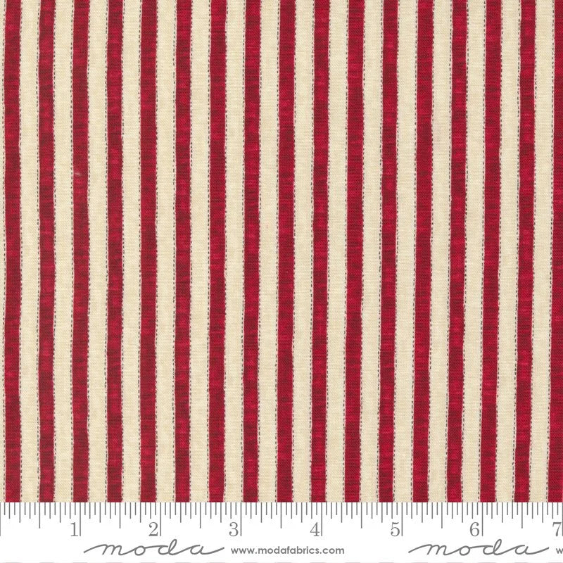 Patriotic quilting fabric 7044 11 in cream and red palette with pink and peach accents