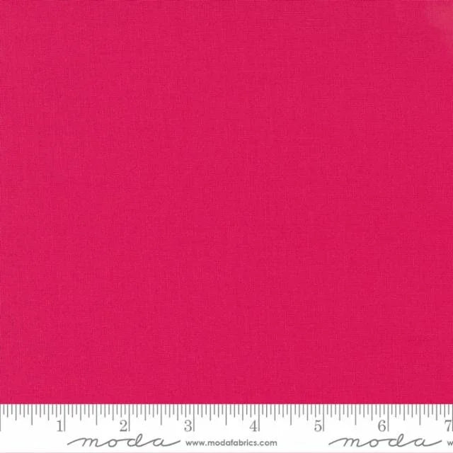 Bella Solids quilting fabric 9900 144 in pink palette